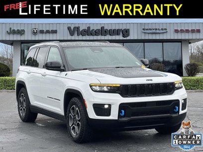 Used 2022 Jeep Grand Cherokee Trailhawk w/ Advanced Protech Group II
