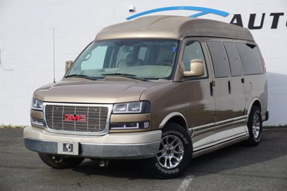 Used 2004 GMC Savana 1500 w/ Preferred Equipment Group