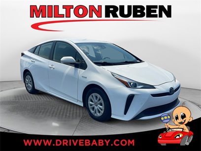Used 2022 Toyota Prius L Eco