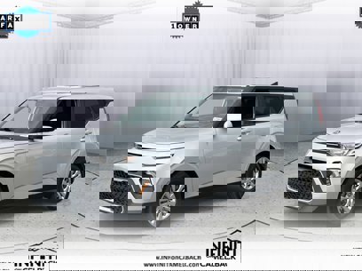 Used 2021 Kia Soul LX