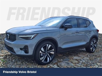 New 2026 Volvo XC40 B5 Ultra w/ Protection Package Premier