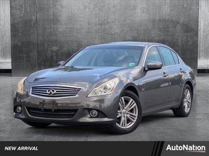 Used 2013 INFINITI G37 x