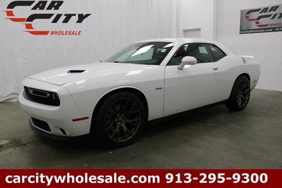 Used 2015 Dodge Challenger R/T w/ Quick Order Package 28B R/T