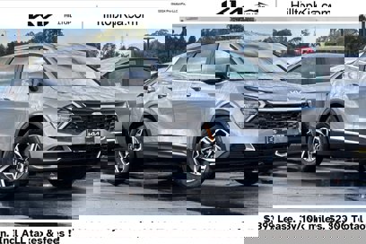 New 2025 Kia Sportage LX