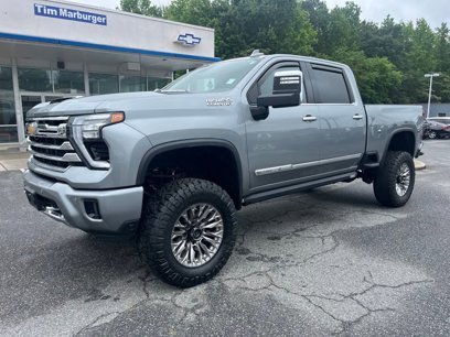 Used 2024 Chevrolet Silverado 2500 High Country w/ Z71 Off-Road Package