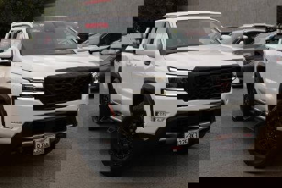 Used 2022 Nissan Frontier Pro-X w/ Pro-X Premium Package