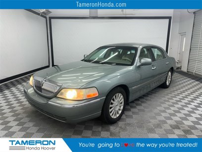 Used 2004 Lincoln Town Car Signature