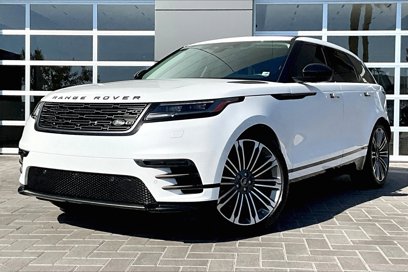 Used 2025 Land Rover Range Rover Velar Dynamic SE
