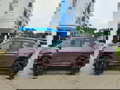 New 2025 Chevrolet Traverse RS