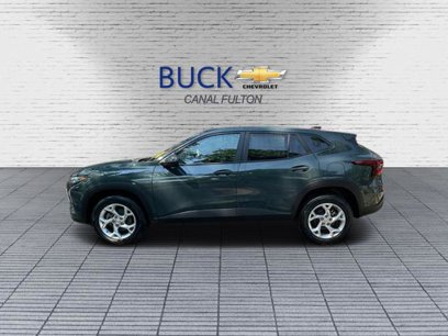New 2025 Chevrolet Trax LS w/ LS Convenience Package