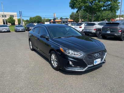 Used 2019 Hyundai Sonata SE w/ Winter Weather Package