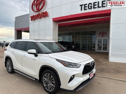 Used 2021 Toyota Highlander Platinum