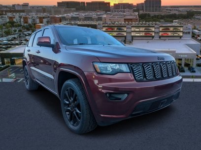 Used 2020 Jeep Grand Cherokee Altitude