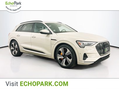 Used 2022 Audi e-tron Premium Plus w/ Premium Plus Package