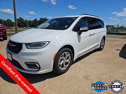 Certified 2023 Chrysler Pacifica Limited