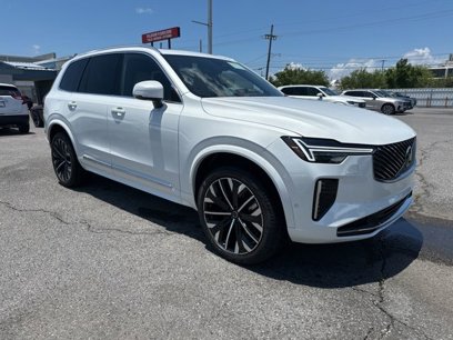 New 2025 Volvo XC90 T8 Plus