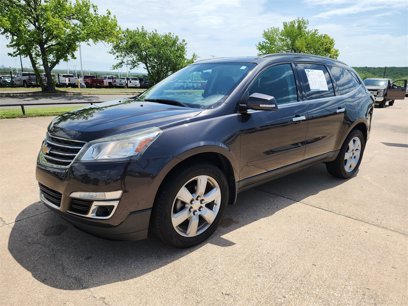 Used 2017 Chevrolet Traverse LT w/ Style and Technology Package