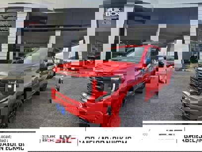 New 2025 GMC Sierra 1500 Elevation