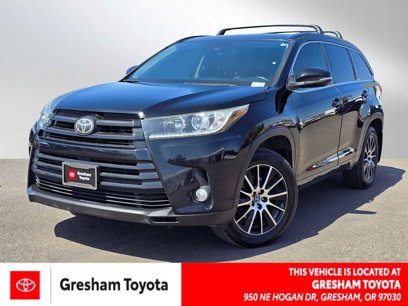 Used 2017 Toyota Highlander SE