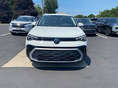New 2025 Volkswagen Taos SE