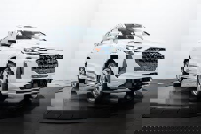 New 2025 Audi Q5 Premium Plus