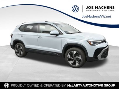 New 2025 Volkswagen Taos SE
