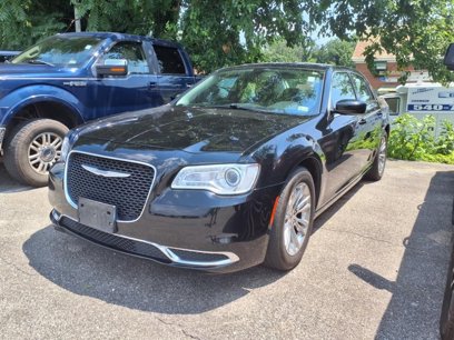Used 2017 Chrysler 300 Limited