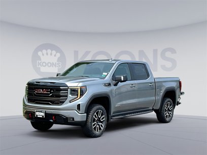 New 2025 GMC Sierra 1500 AT4 w/ AT4 Premium Package