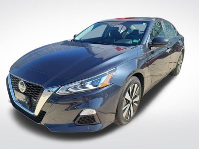 Certified 2022 Nissan Altima 2.5 SV