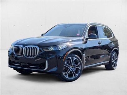 New 2026 BMW X5 xDrive50e w/ Premium Package