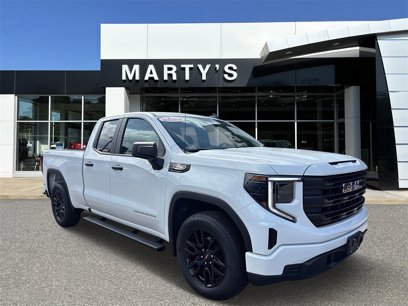 Certified 2025 GMC Sierra 1500 Pro w/ Graphite Edition