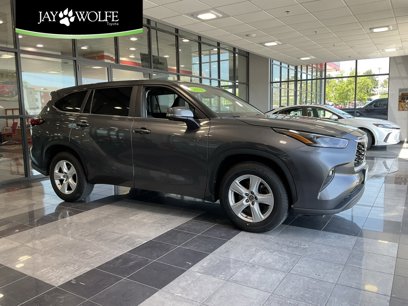 Used 2023 Toyota Highlander LE