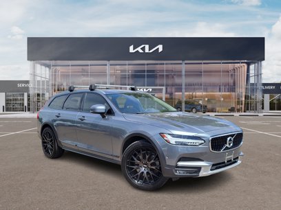 Used 2018 Volvo V90 T6 Cross Country w/ Convenience Package