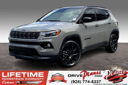 Used 2024 Jeep Compass Latitude w/ Convenience Group