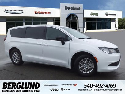 New 2025 Chrysler Voyager LX