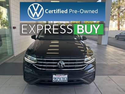 Certified 2024 Volkswagen Tiguan SE