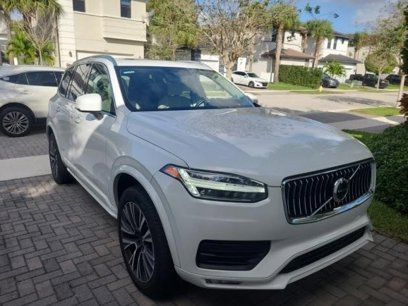 Used 2022 Volvo XC90 T5 Momentum w/ Protection Package Premier