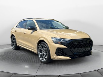 New 2025 Audi RS Q8 performance