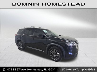 Used 2022 Nissan Pathfinder SL