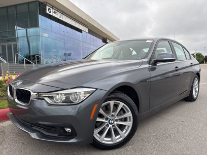 Used 2018 BMW 320i xDrive Sedan w/ Convenience Package