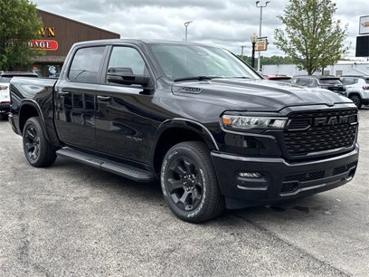 New 2025 RAM 1500 4x4 Crew Cab