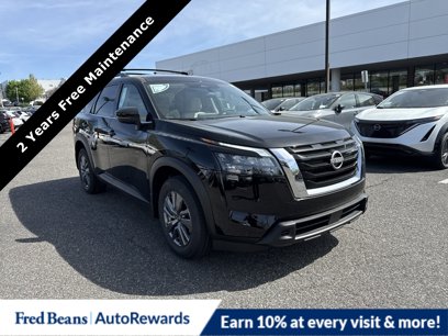 New 2025 Nissan Pathfinder SV