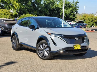 New 2024 Nissan Ariya AWD