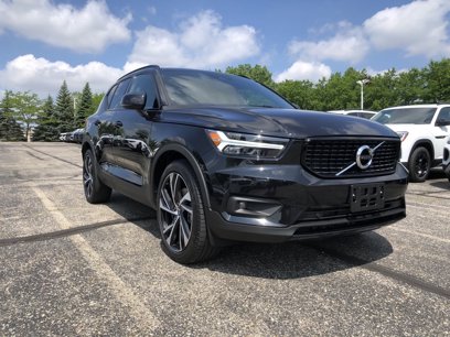 Used 2021 Volvo XC40 T5 R-Design w/ Protection Package Premier