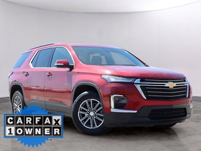 Used 2023 Chevrolet Traverse LT