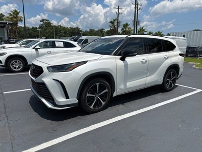 Used 2021 Toyota Highlander XSE