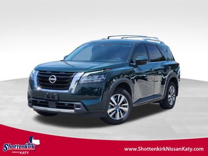 Used 2024 Nissan Pathfinder SL