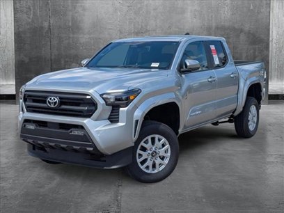 New 2025 Toyota Tacoma SR5