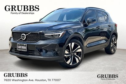Certified 2023 Volvo XC40 B5 Ultimate w/ Protection Package Premier