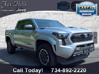 Used 2024 Toyota Tacoma TRD Sport w/ TRD Sport Upgrade Package